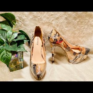 Graphic Stilettos heels